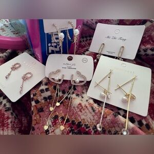 Bundle of 5 pairs of earrings